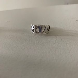 James Avery retired ring